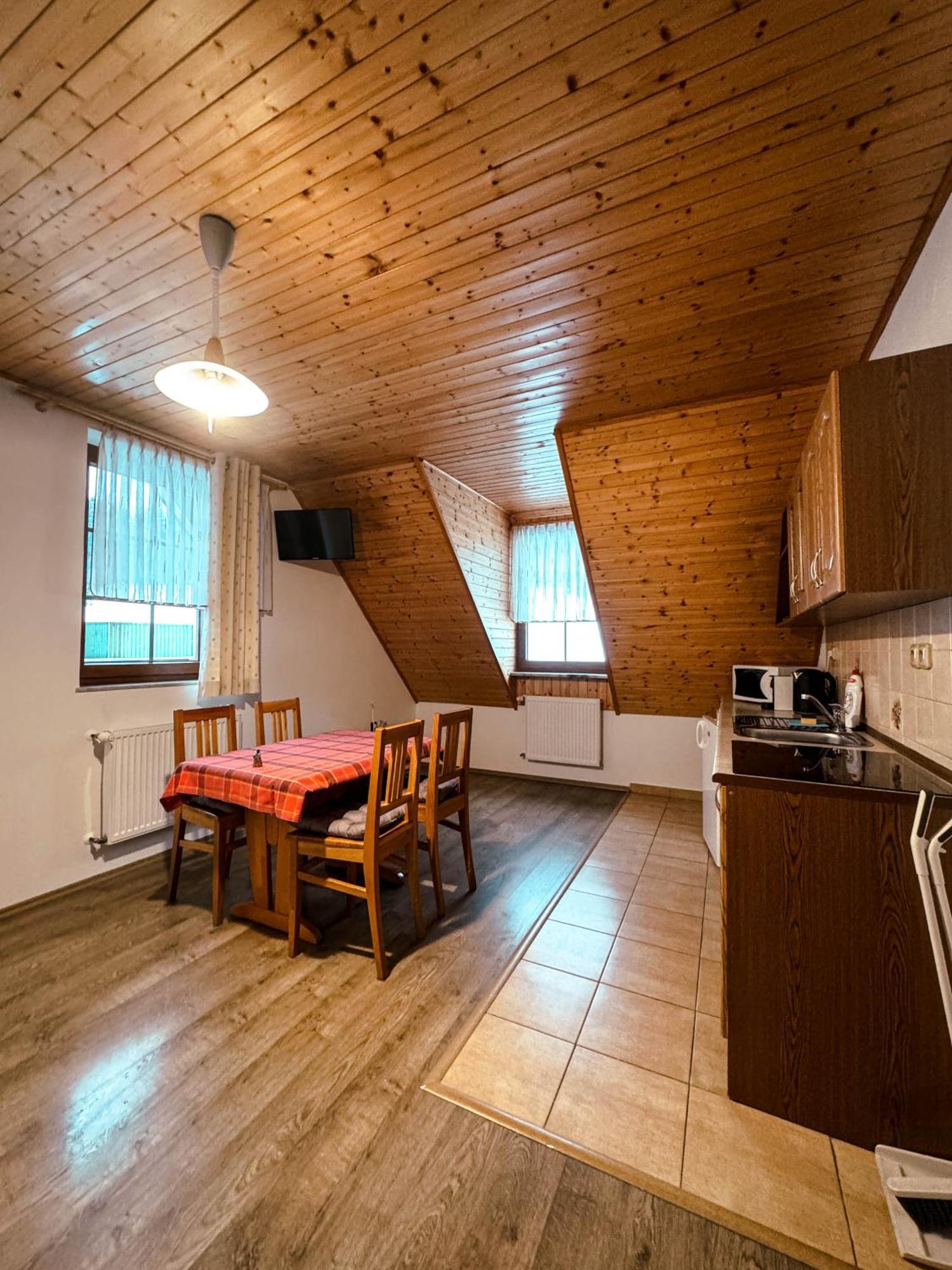 Apartmany Kolb Ramzova Ostružná Buitenkant foto